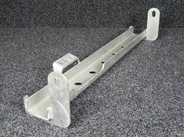 Defender Track Rod Guard - Vehicle Without Anti-Sway Mounts-0
